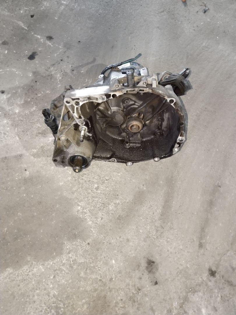 КПП механическая (МКПП) Renault Kangoo 1 поколение 2002, 1.9 л., F9Q 782, дизель, JB3905 - фото №1