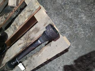 полуось передняя правая (приводной вал, ШРУС) Volkswagen Tiguan 1 поколение (2007 - 2011), 2.0 л., CBAB, дизель, МКПП, внедорожник 5 дв.