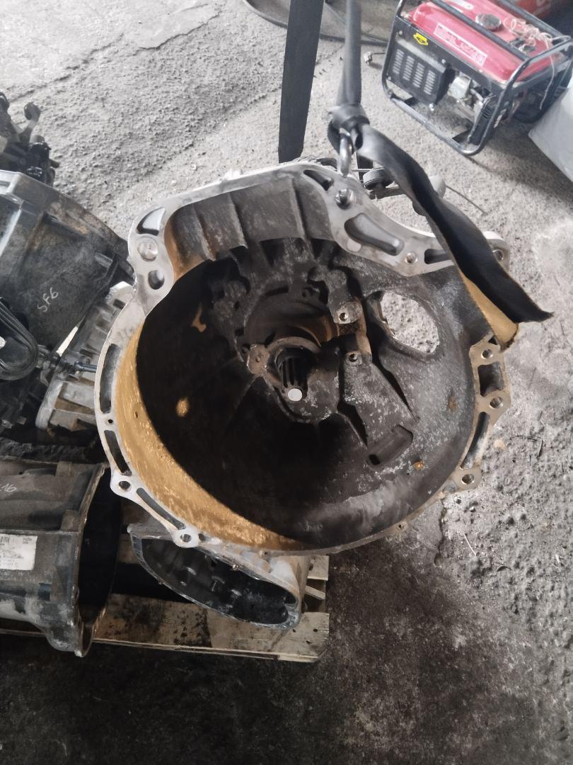 КПП механическая (МКПП) IVECO Daily 3 поколение 2003, 2.8 л., 8140.43S, дизель, 6S380, 6S300 - фото №1