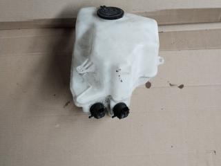бачок омывателя Toyota Prius 2 поколение 2005, 1.5 л., 1NZ-FE, бензин