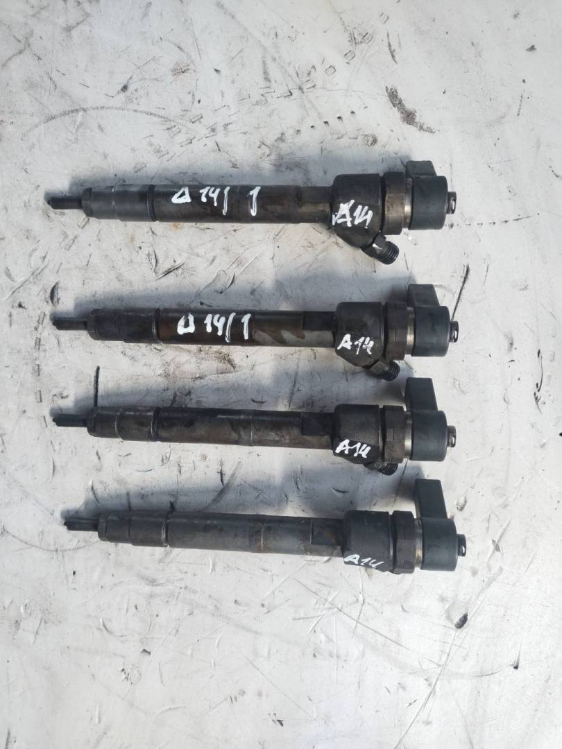 форсунка Mercedes-Benz C-Класс W203/S203/CL203 (2000 - 2004), 2.2 л., OM 646.962, дизель - фото №1