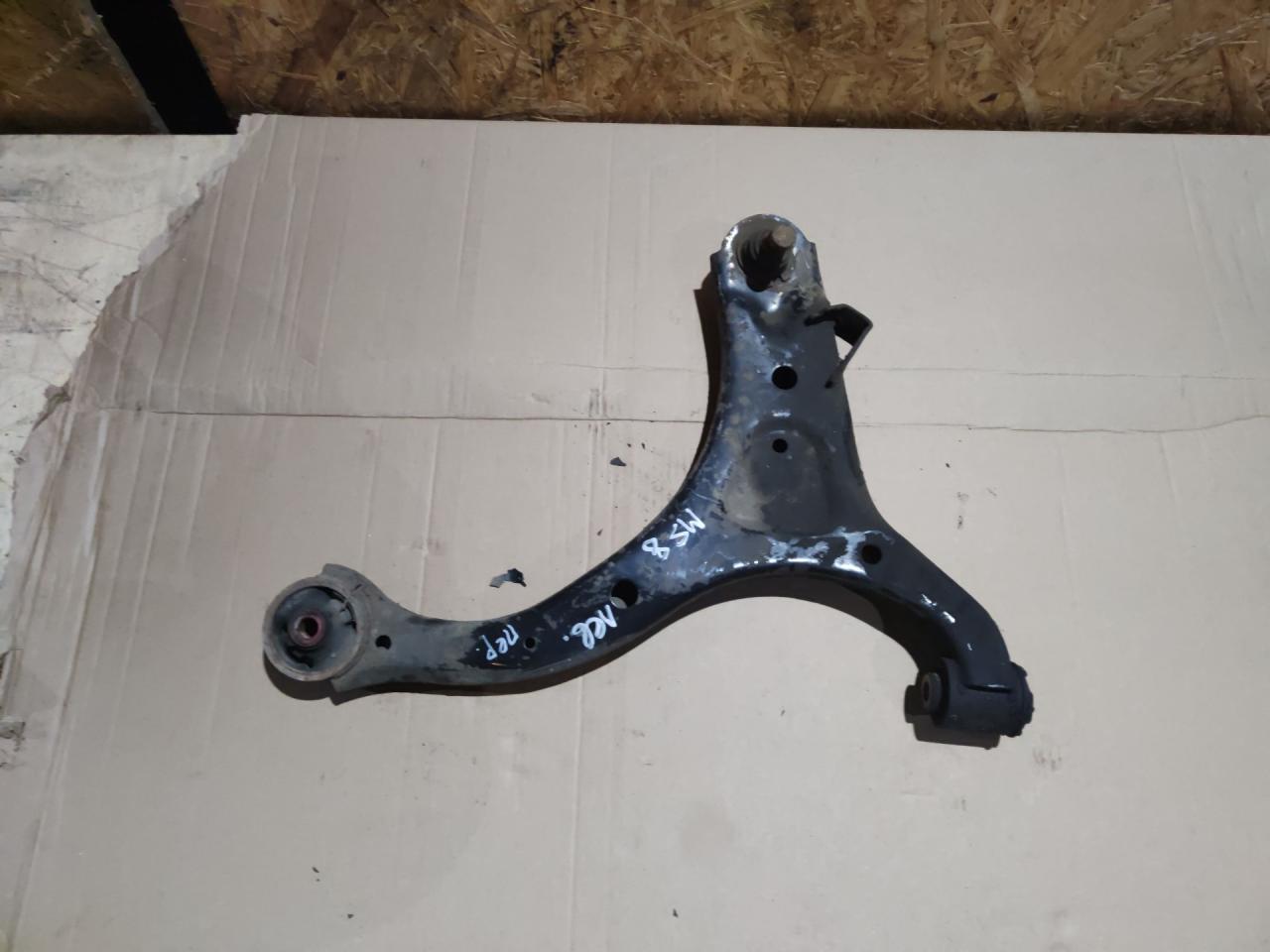 рычаг передний левый Hyundai Santa Fe 2 поколение (CM) 2007, 2.2 л., D4EB, дизель, АКПП - фото №1