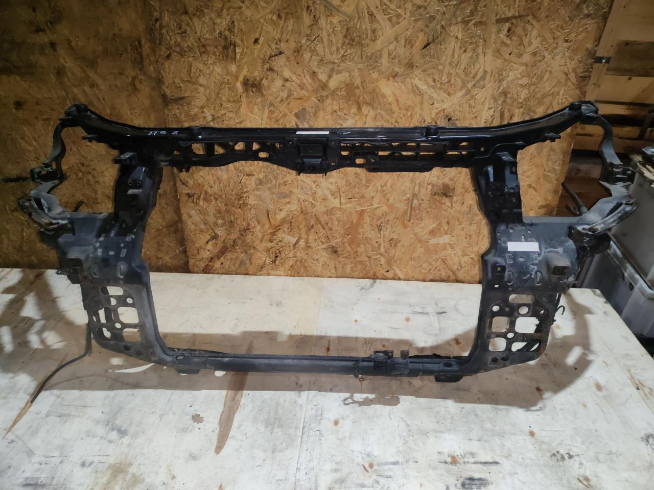 передняя панель крепления облицовки (телевизор) Hyundai Santa Fe 2 поколение (CM) 2007, 2.2 л., D4EB, дизель, АКПП - фото №1