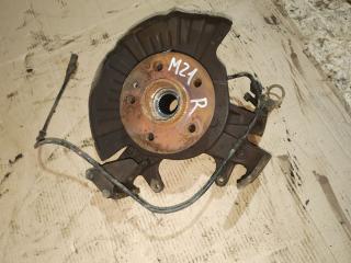 ступица передняя правая Mercedes-Benz M-Класс W163 1999