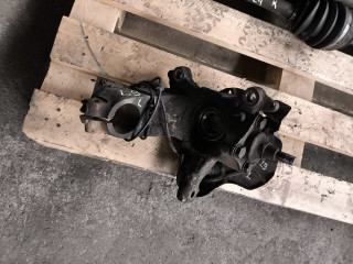 ступица передняя левая Peugeot Boxer 2 поколение (1993 - 2001), 2.2 л., 4HU (P22DTE), дизель