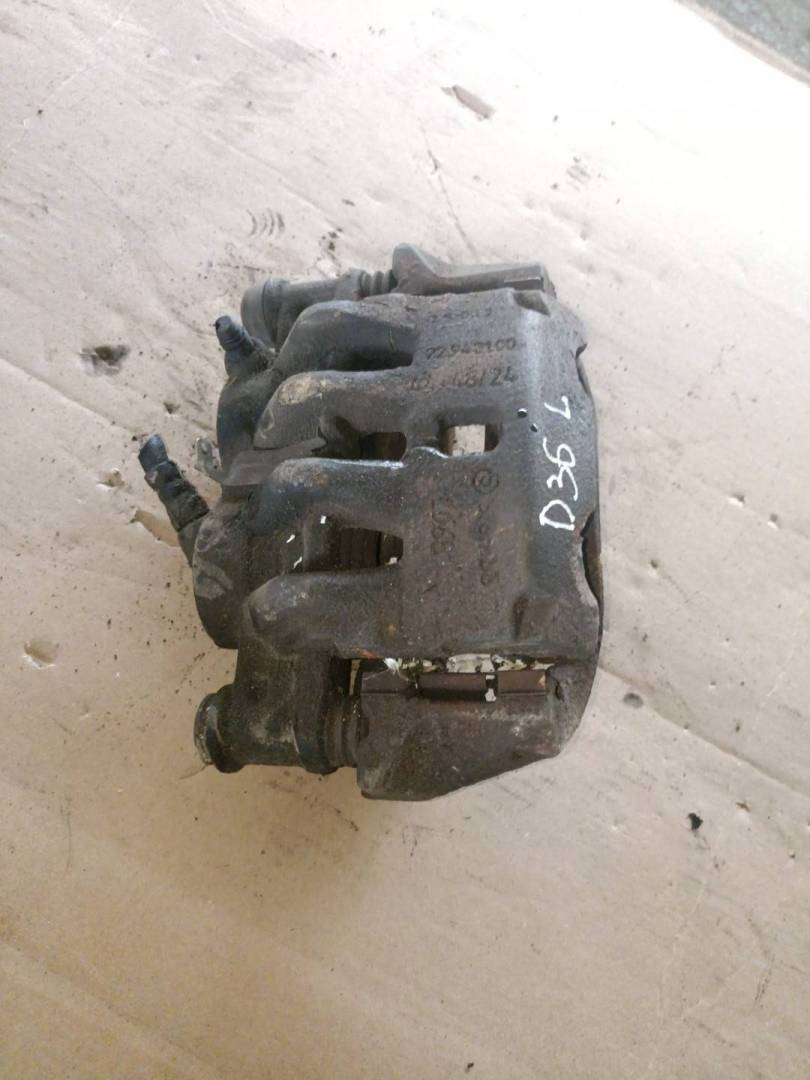 суппорт передний левый Citroen Jumper 2 поколение 2014, 2.2 л., 4HG (P22DTE), дизель, МКПП - фото №1