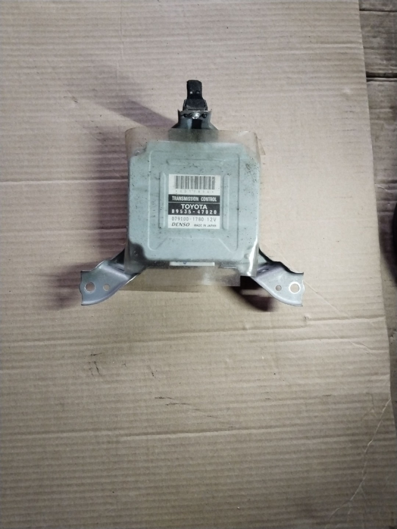 блок управления АКПП Toyota Prius 2 поколение 2005, 1.5 л., 1NZ-FE, бензин, 0791001780, 8953547020 - фото №1