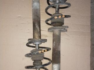 стойка передняя левая BMW 5 серия E39 [рестайлинг] 2000