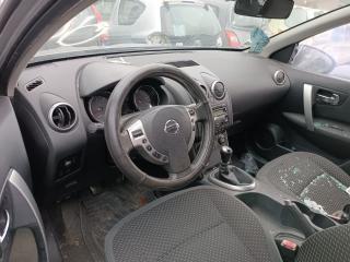 Nissan Qashqai 1 поколение