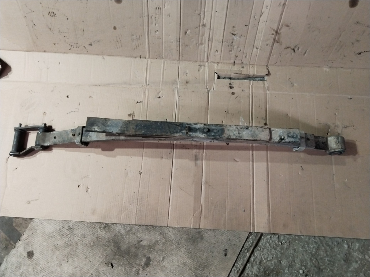 рессора задняя Ford Ranger 3 поколение T6 2014, 2.2 л., дизель - фото №1