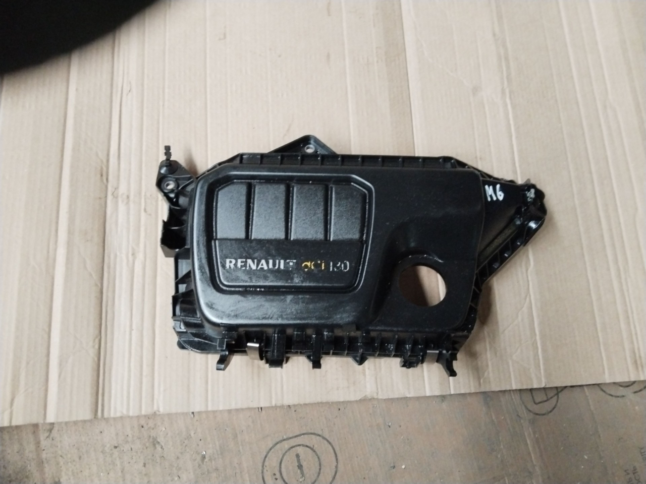 декоративная крышка двигателя Renault Scenic 3 поколение 2011, 1.6 л., R9M 402, дизель, минивэн - фото №1