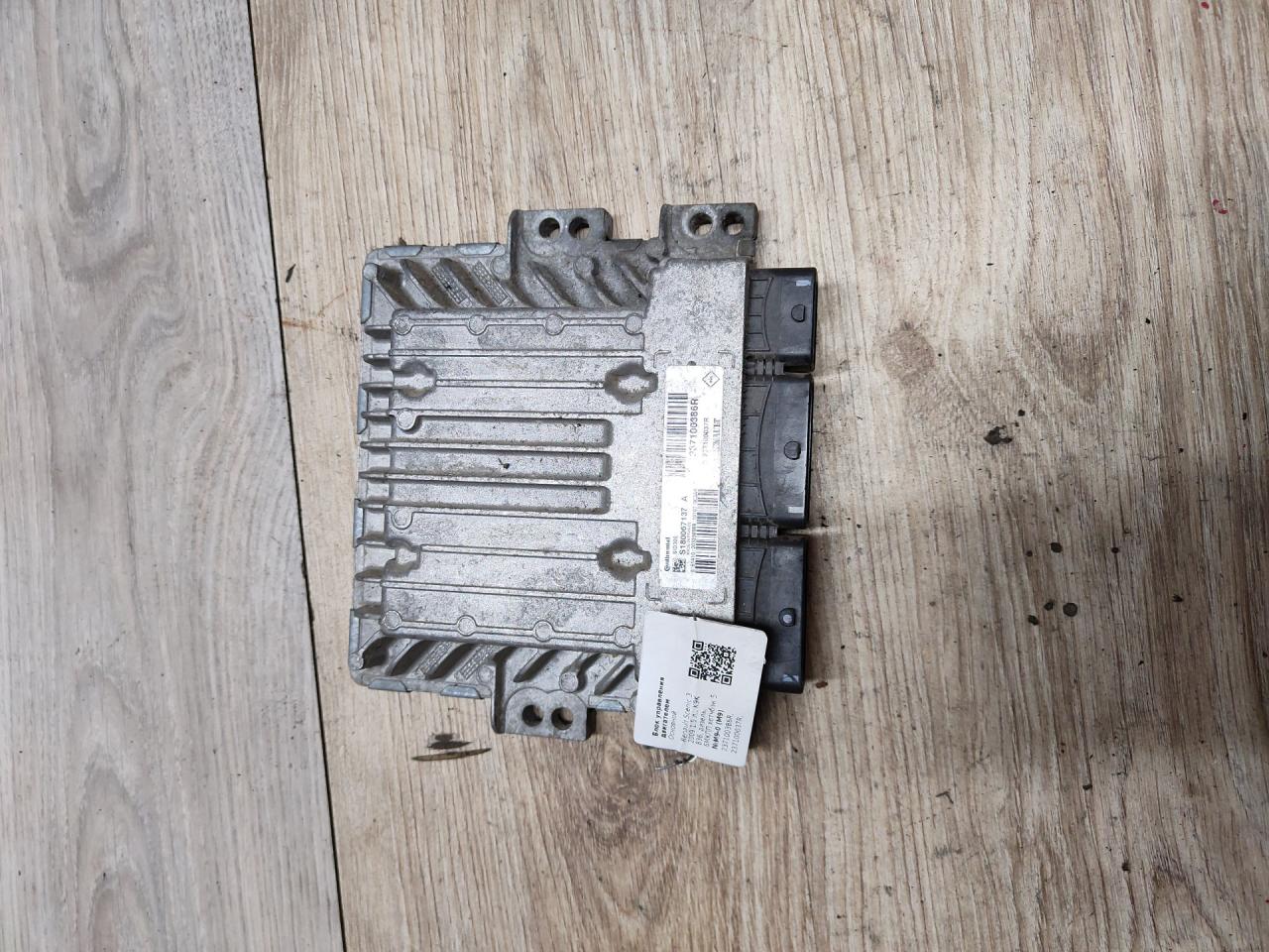 блок управления двигателем Renault Scenic 3 поколение 2009, 1.5 л., K9K 836, дизель, 6МКПП, хетчбэк 5 дв., передний привод, 237100386R, 237100037R, S180067137A - фото №1