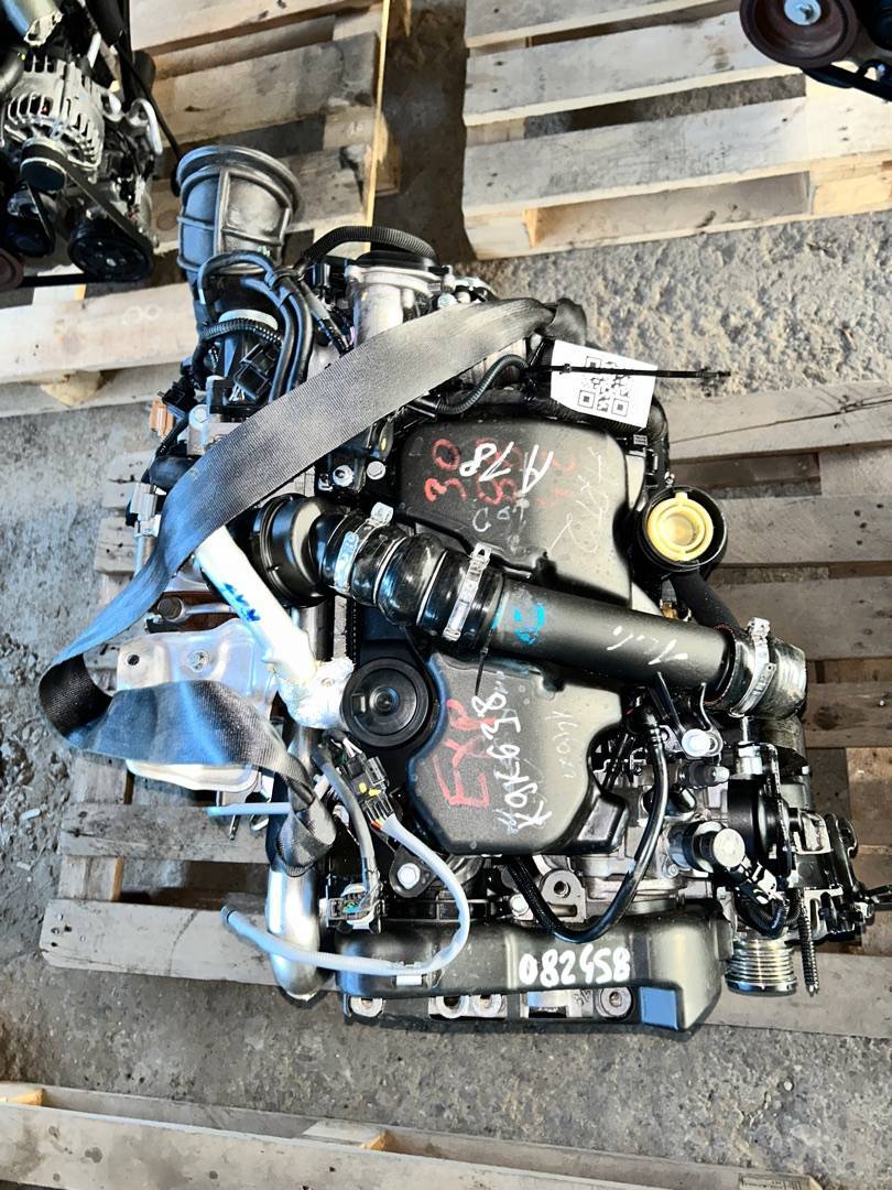 двигатель Renault Clio 4 поколение (2012 - 2016), 1.5 л., дизель, K9K638 - фото №1