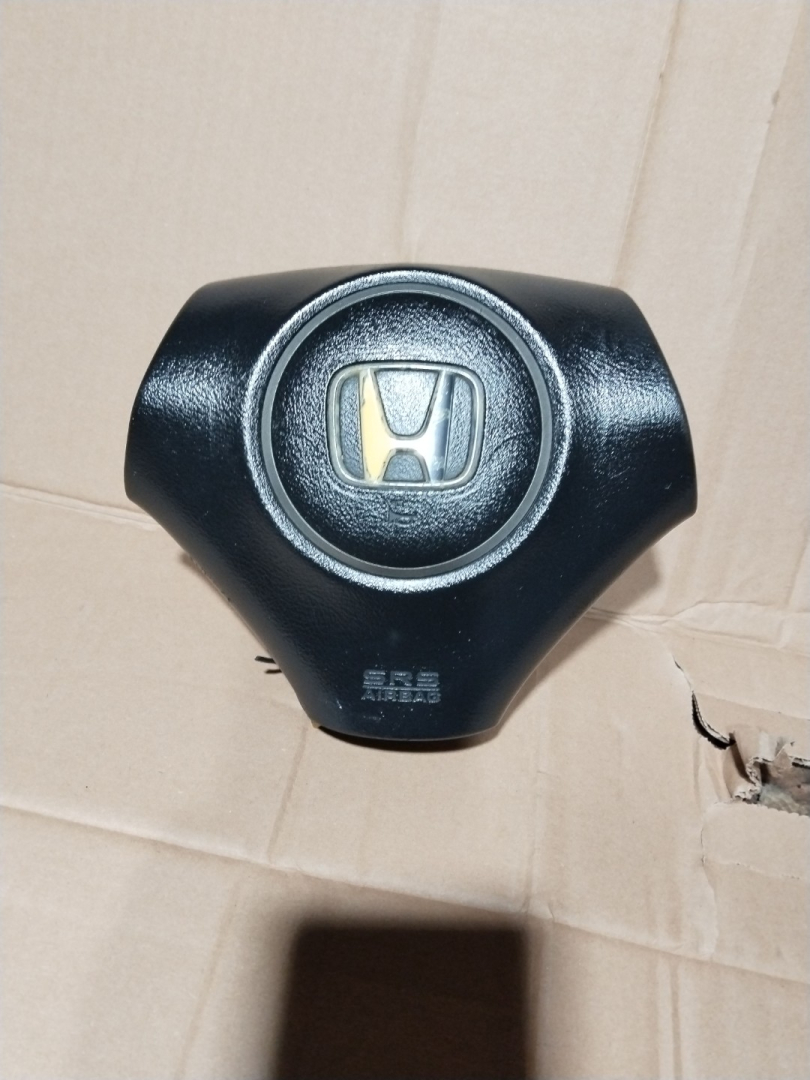 подушка безопасности водителя Honda Accord 7 поколение 2005, 2.0 л., K20Z2, бензин, МКПП - фото №1