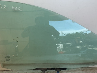 стекло двери передней правой Nissan Almera Tino V10 [рестайлинг] 2004, 2.2 л., YD22DDTi, дизель, МКПП, серый, минивэн, передний привод