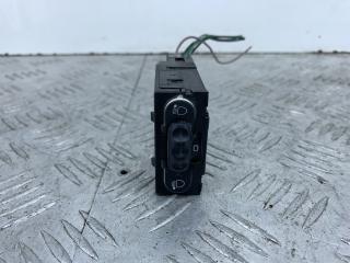 кнопка корректора фар Renault Megane 1 поколение [рестайлинг] (1999 - 2003), 1.4 л., K4J 710, бензин, МКПП, оливковый, хетчбэк 5 дв., передний привод, 7700430218