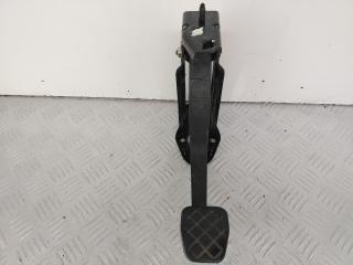 педаль сцепления Volkswagen Golf 4 поколение 1999, 1.6 л., AKL, бензин, МКПП, серый, хетчбэк 5 дв., передний привод, 1J1721321C