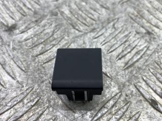 заглушка в торпедо Skoda Yeti 1 поколение 2013, 2.0 л., CFHF, дизель, 6МКПП, серый, универсал, полный привод, 5L0858179