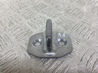 ответная часть (скоба) замка двери Mercedes-Benz E-Класс W213/S213/C238/A238 (2016 - 2020), 2.0 л., OM 654.920, дизель, АКПП, серый, седан, задний привод, A0997230500