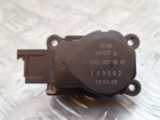 моторчик заслонки печки Mercedes-Benz C-Класс W203/S203/CL203 [рестайлинг] 2006, 3.2 л., дизель, АКПП, голубой, универсал, задний привод, A2038201642