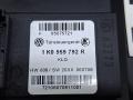 моторчик стеклоподъемника передний правый Volkswagen Golf 6 поколение 2008, 1.4 л., CGGA, бензин, 5МКПП, голубой, хетчбэк 5 дв., передний привод, 1K0959792R, 1K0959702AG - фото №5