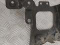 полка аккумулятора Ford Focus 3 поколение 2013, 1.6 л., дизель, МКПП, черный, хетчбэк 5 дв., передний привод, правый руль, AV61R6K034AB - фото №5