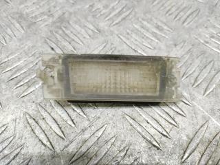 подсветка номера Renault Megane 1 поколение [рестайлинг] (1999 - 2003), 1.4 л., K4J 710, бензин, МКПП, оливковый, хетчбэк 5 дв., передний привод, 00858