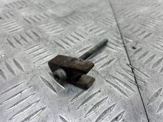 крепление форсунки Mercedes-Benz Vito W639 (2003 - 2010), 3.0 л., дизель