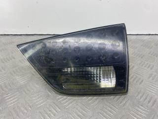 фонарь крышки багажника правый Mitsubishi Outlander 1 поколение (2001 - 2008)