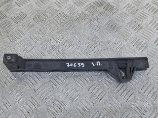 направляющая стекла задней правой Renault Scenic 1 поколение [рестайлинг] (1999 - 2003), 1.6 л., K4M 701, бензин, АКПП, минивэн, 7700410944