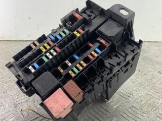 блок предохранителей Renault Laguna 3 поколение 2011, 2.0 л., M9R 802, дизель, МКПП, универсал, 8200393836D