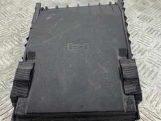 крышка блока предохранителей Skoda Yeti 1 поколение 2013, 2.0 л., CFHF, дизель, 6МКПП, серый, универсал, полный привод, 1K0937132F, 1K0937132G