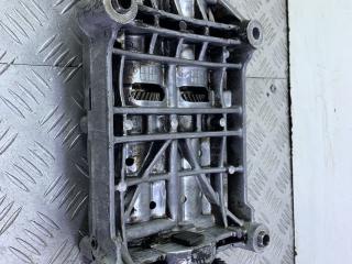 вал балансирный Hyundai Santa Fe 2 поколение (CM) 2007, 2.2 л., D4EB, дизель, АКПП, серый, внедорожник 5 дв., полный привод, GJ210036