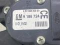 педаль Opel Vectra C 2002, 1.8 л., Z 18 XE, бензин, МКПП, серый, седан, передний привод, GM9186724CE, 6PV00832200 - фото №6