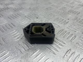 кронштейн радиатора Skoda Yeti 1 поколение (2009 - 2014), бензин, МКПП, коричневый, 1Z0121367B