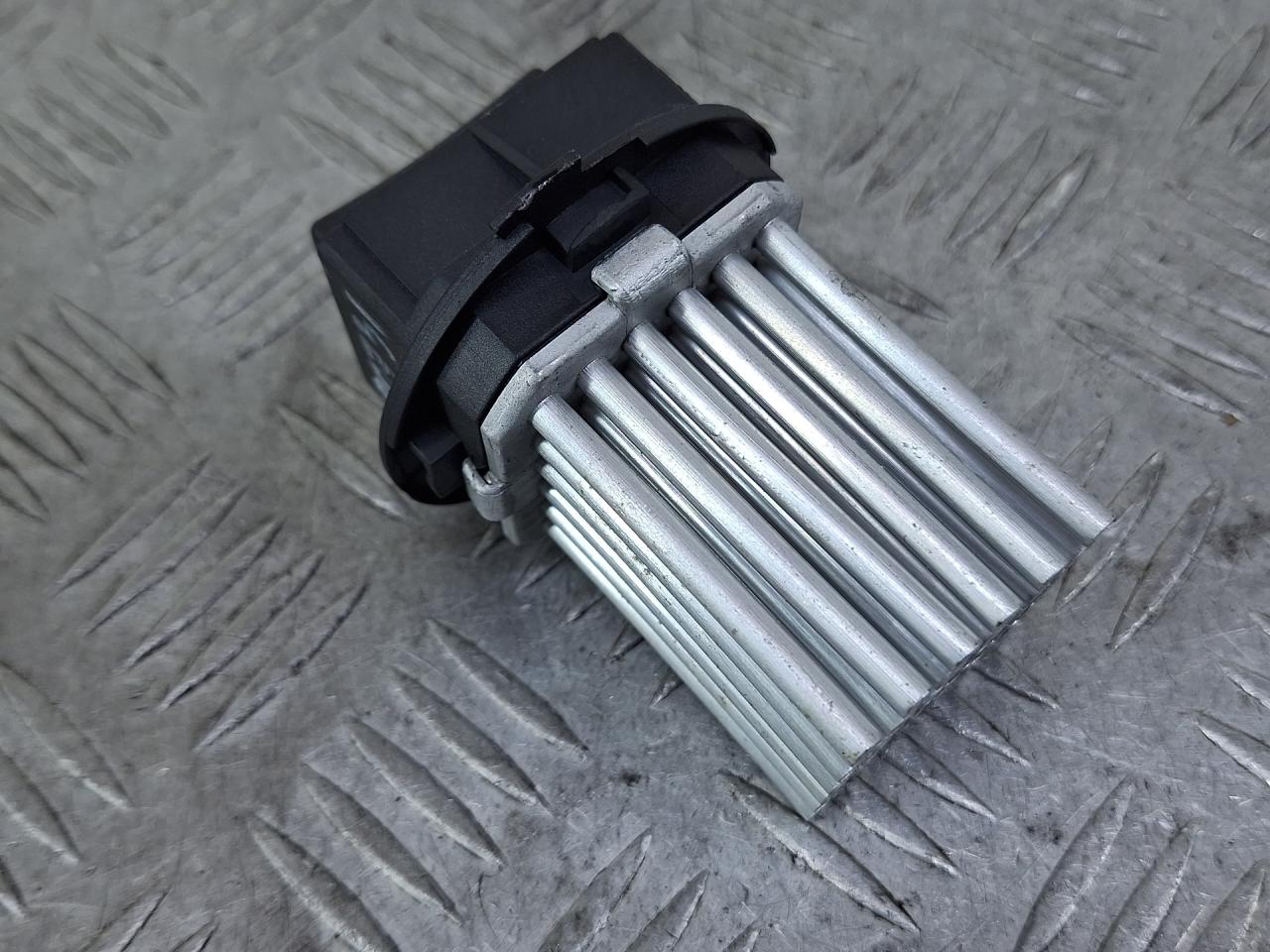 сопротивление печки Mercedes-Benz Sprinter 2 поколение (W906) (2006 - 2014), 2.1 л., OM 651.955, дизель, МКПП, зеленый, задний привод, 5HL00894104, G4332002 - фото №1