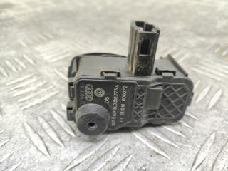 замок лючка топливного бака Skoda Yeti 1 поколение (2009 - 2014), бензин, МКПП, коричневый, 5L0810773A, 000072