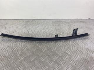 направляющая стекла задней правой Mitsubishi Carisma 1 поколение [рестайлинг] 2003, 1.6 л., 4G92 (DOHC 16V), бензин, МКПП, серебро, хетчбэк 5 дв., передний привод, DX44RH