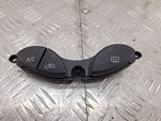 кнопка обогрева заднего стекла Ford Focus 1 поколение 2001, 1.6 л., FYDC, бензин, МКПП, хетчбэк 3 дв., передний привод, YS4T19A945BA