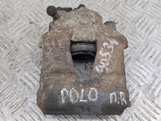 суппорт передний правый Volkswagen Polo 4 поколение [рестайлинг] 2006, 1.4 л., AXU, бензин, МКПП, бирюзовый, хетчбэк 3 дв., передний привод