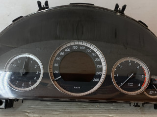 щиток приборов (приборная панель) Mercedes-Benz E-Класс W212/S212/C207/A207 W212 2012, A2125408747