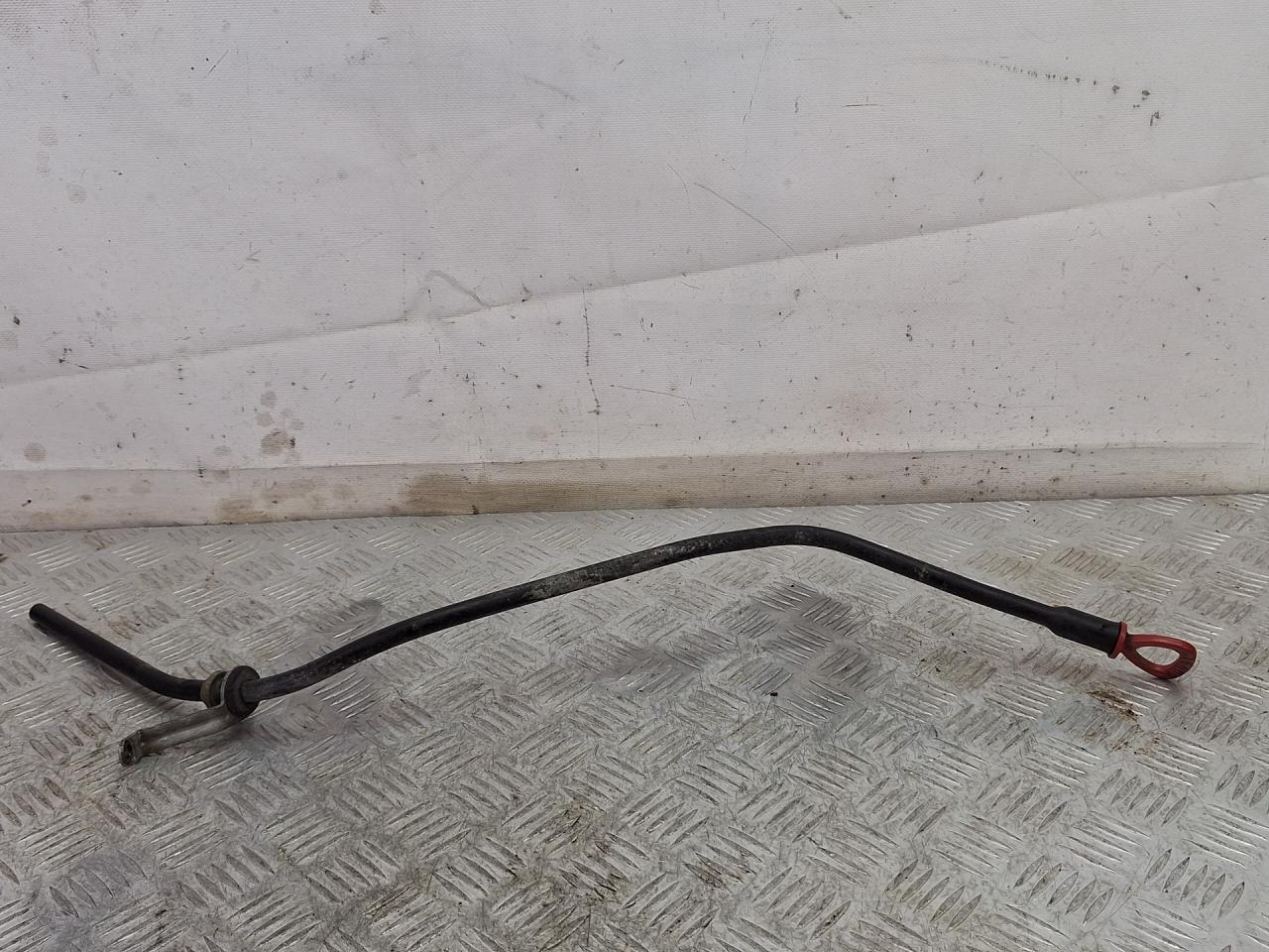 щуп двигателя Mercedes-Benz A-Класс W168 1999, 1.6 л., M 166.960, бензин, МКПП, синий, минивэн, передний привод - фото №1