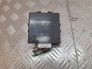 блок управления светом Mazda 5 1 поколение [рестайлинг] 2008, 2.0 л., LF-DE, бензин, АКПП, серый, минивэн, передний привод, 0318001470, CD9351225