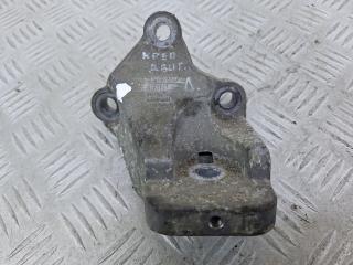 кронштейн двигателя Volvo V70 2 поколение 2001, 2.4 л., B 5244 T3, бензин, АКПП, серебро, универсал, полный привод, 9161141