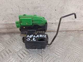 замок двери задней левой Hyundai Solaris 1 поколение (2010 - 2014)