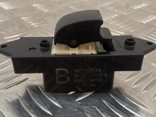 кнопка стеклоподъемника двери передней правой Mitsubishi ASX 1 поколение [рестайлинг] (2012 - 2016), MR587944, C8DD411MB, 1971THD