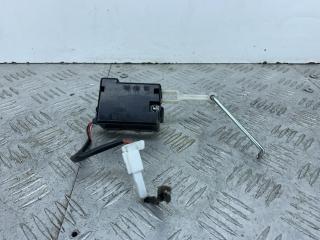 активатор замка багажника Chevrolet Spark M300 2012, 1.0 л., бензин, МКПП, красный, хетчбэк 5 дв., передний привод, 96491181