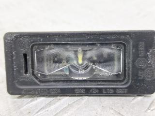 подсветка номера Volkswagen Caddy 5 поколение 2022, бежевый, фургон, передний привод, 5NA943021