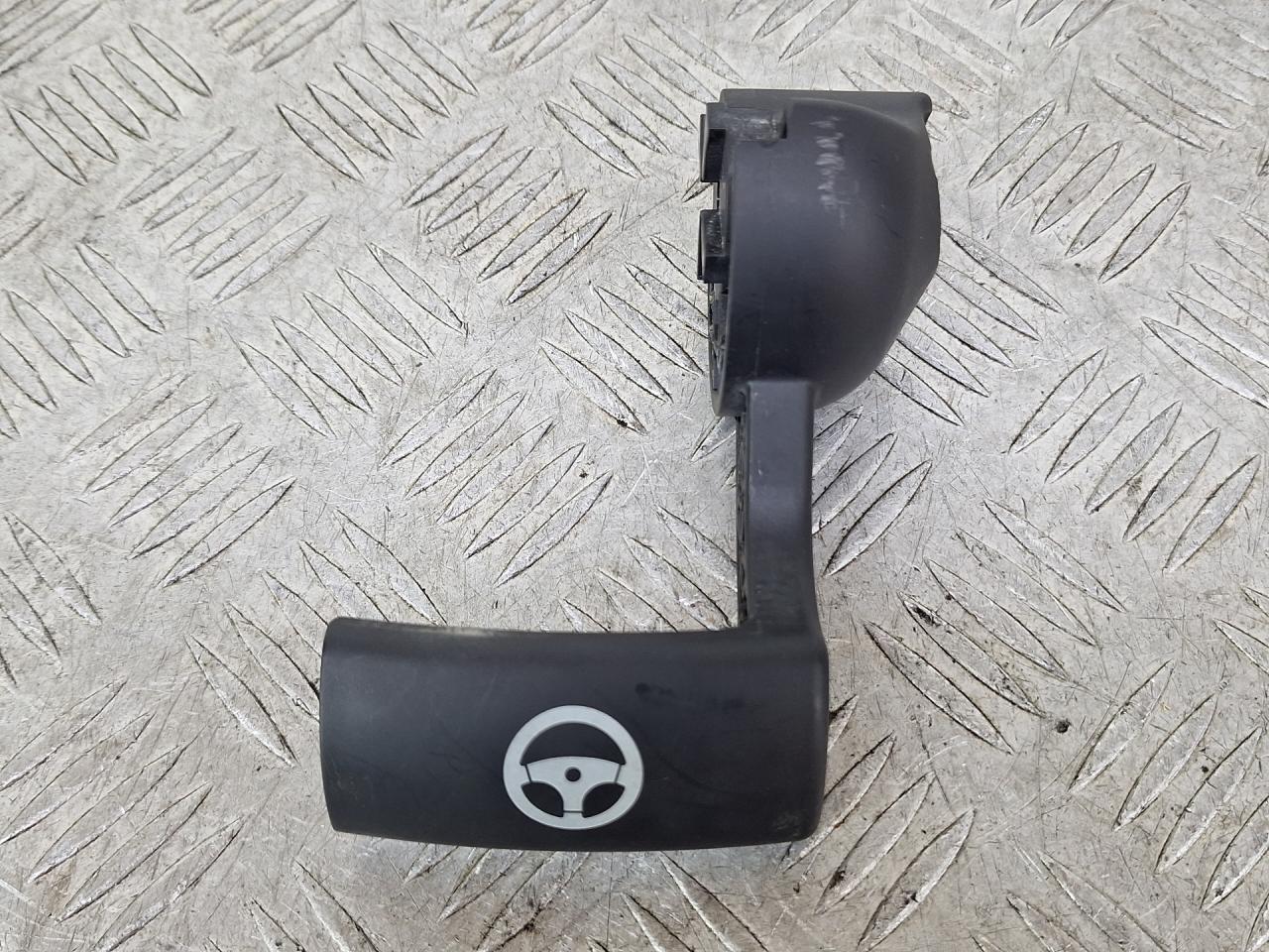 выключатель регулировки рулевой колонки Alfa Romeo 156 1 поколение 2002, 2.0 л., 937 A1.000, бензин, МКПП, черный, универсал, передний привод - фото №1