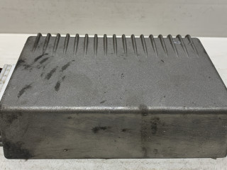 усилитель музыкальный Lancia Thesis 1 поколение 2005, 2.4 л., 841 D.000, бензин, МКПП, темно-синий, седан, передний привод, 60674705, 7204100000